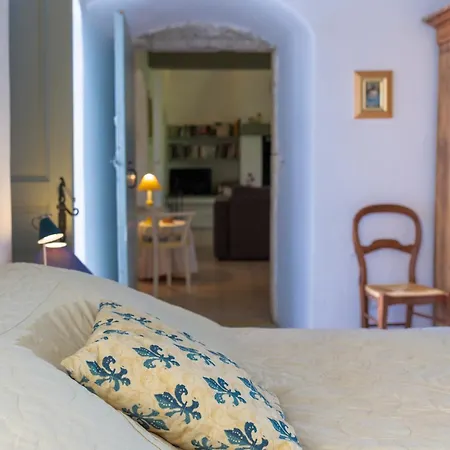 Moulin Du Meunier - 18th Century Magnificently Restored Mill Villa