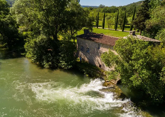 Moulin Du Meunier - 18th Century Magnificently Restored Mill * Orthoux-Sérignac-et-Quilhan